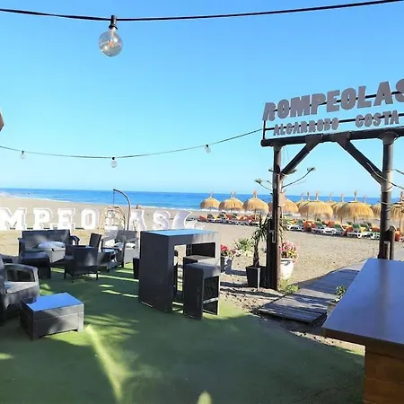 Appartement Beachfront With Pool In Urb Pueblo Nuevo And Tennis Algarrobo Costa
